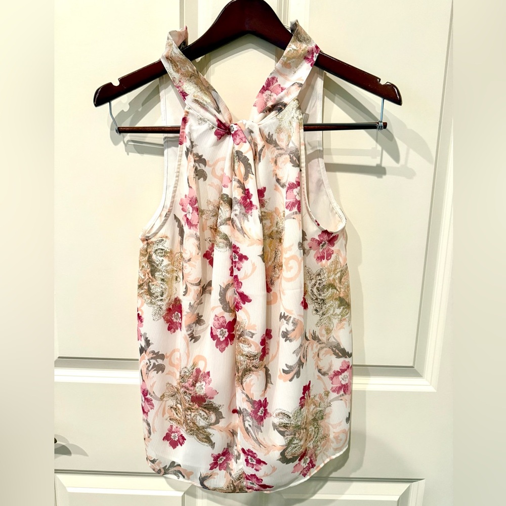 NWT LOFT Floral Sleeveless Women's Top, small.